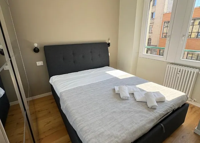 Apartment Conte In Mailand